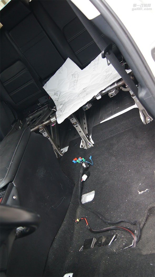 成都雷克薩斯NX200全車隔音改裝
