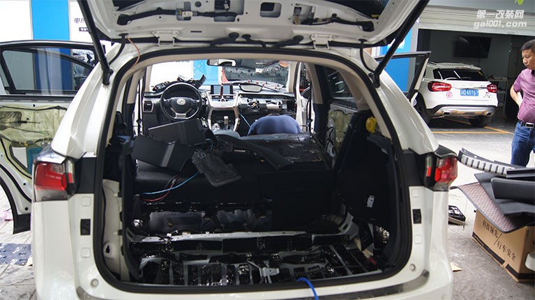 成都雷克薩斯NX200全車隔音改裝