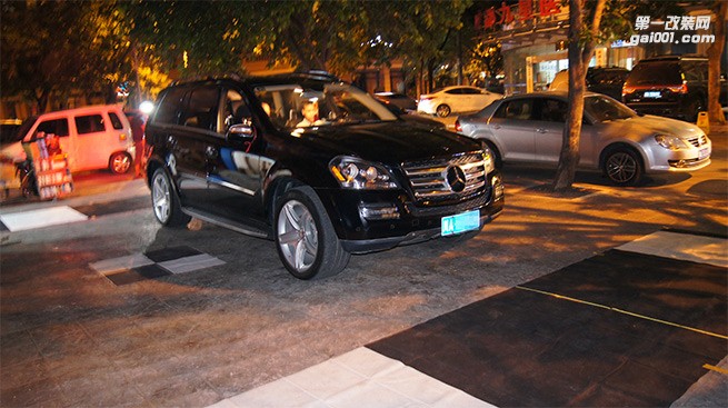 奔馳GLS550改裝道可視360全景
