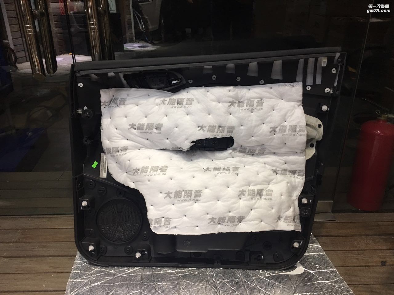 思念在發(fā)燙能聽能炸質(zhì)感品味聲聲入耳清柔之音福特翼虎大能隔音汕頭市星悅汽車音響改裝赫茲美國CDT備胎低音