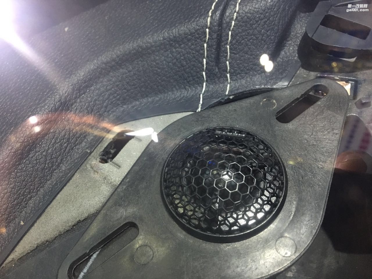 思念在發(fā)燙能聽能炸質(zhì)感品味聲聲入耳清柔之音福特翼虎大能隔音汕頭市星悅汽車音響改裝赫茲美國CDT備胎低音