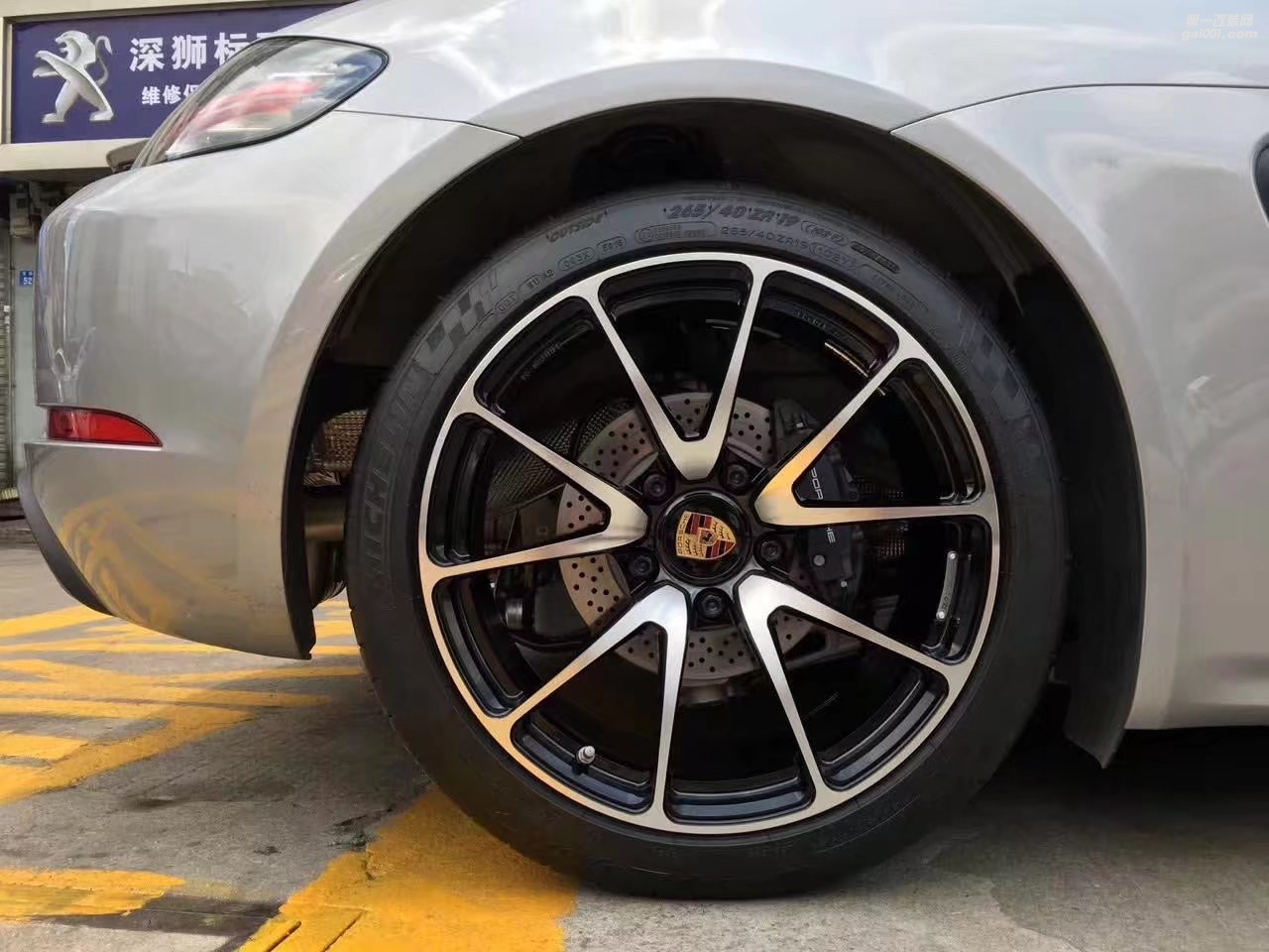 保時捷 ，裝 限量款 TWS 全新 19寸 完工！