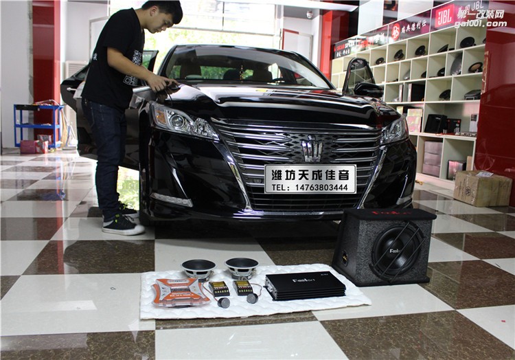 濰坊汽車音響改裝 豐田皇冠喇叭無損換裝 濰坊天成佳音