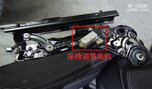 奔馳GLA200 12向電動(dòng)座椅改裝----成都威威車改