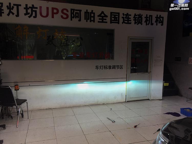 北京解燈坊改燈店分享新款帕薩特升級(jí)高配大燈案例