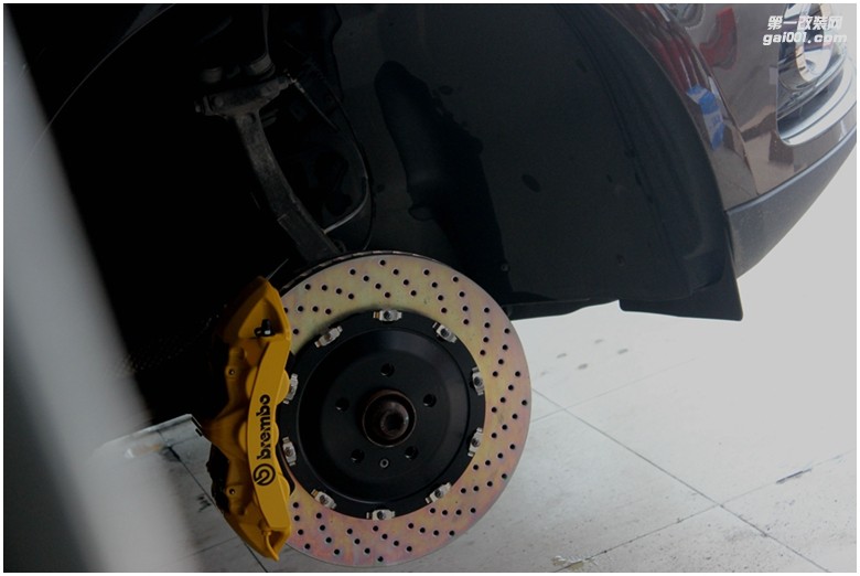 海亞：奧迪 Q5 升級(jí) 意大利原裝正品布雷博brembo GT6 380X34 打孔浮動(dòng)碟