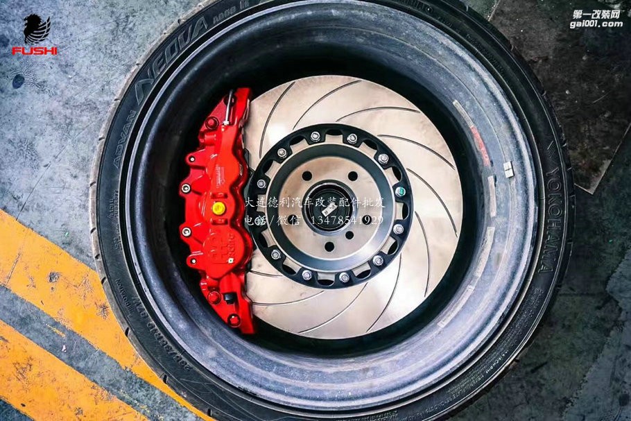 寶馬3系改裝APracing cp8520剎車，AP品牌中卡鉗最大的一款剎車，六活塞
