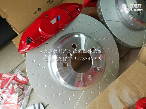寶馬3系改裝升級寶馬M鮑魚剎車 前四 370 后二 345 BMW 320 安裝作業(yè)圖