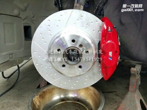 寶馬3系改裝升級寶馬M鮑魚剎車 前四 370 后二 345 BMW 320 安裝作業(yè)圖