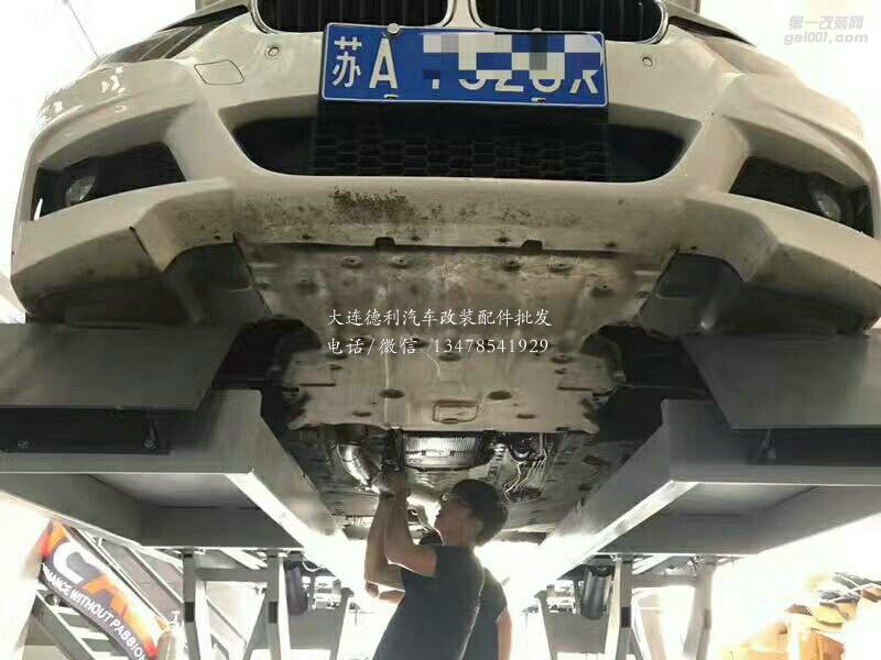 寶馬328 改裝 德國(guó)Repose中尾段四出閥門排氣 閥門關(guān)閉，靜如原廠。閥門打開，聲浪高亢渾厚，開的好，還會(huì)放炮