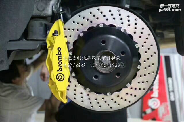 寶馬上裝brembo，gt前6后4剎車套件 ，完美的安裝