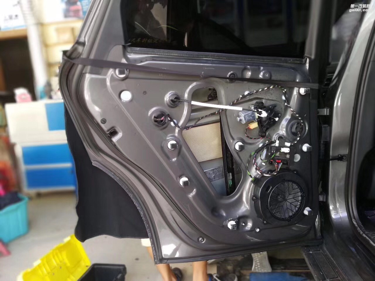 傳送能炸能聽的音樂不再是臆想保時捷全車音響改裝意大利赫茲汕頭市星悅汽車音響改裝盡享尊貴與奢華