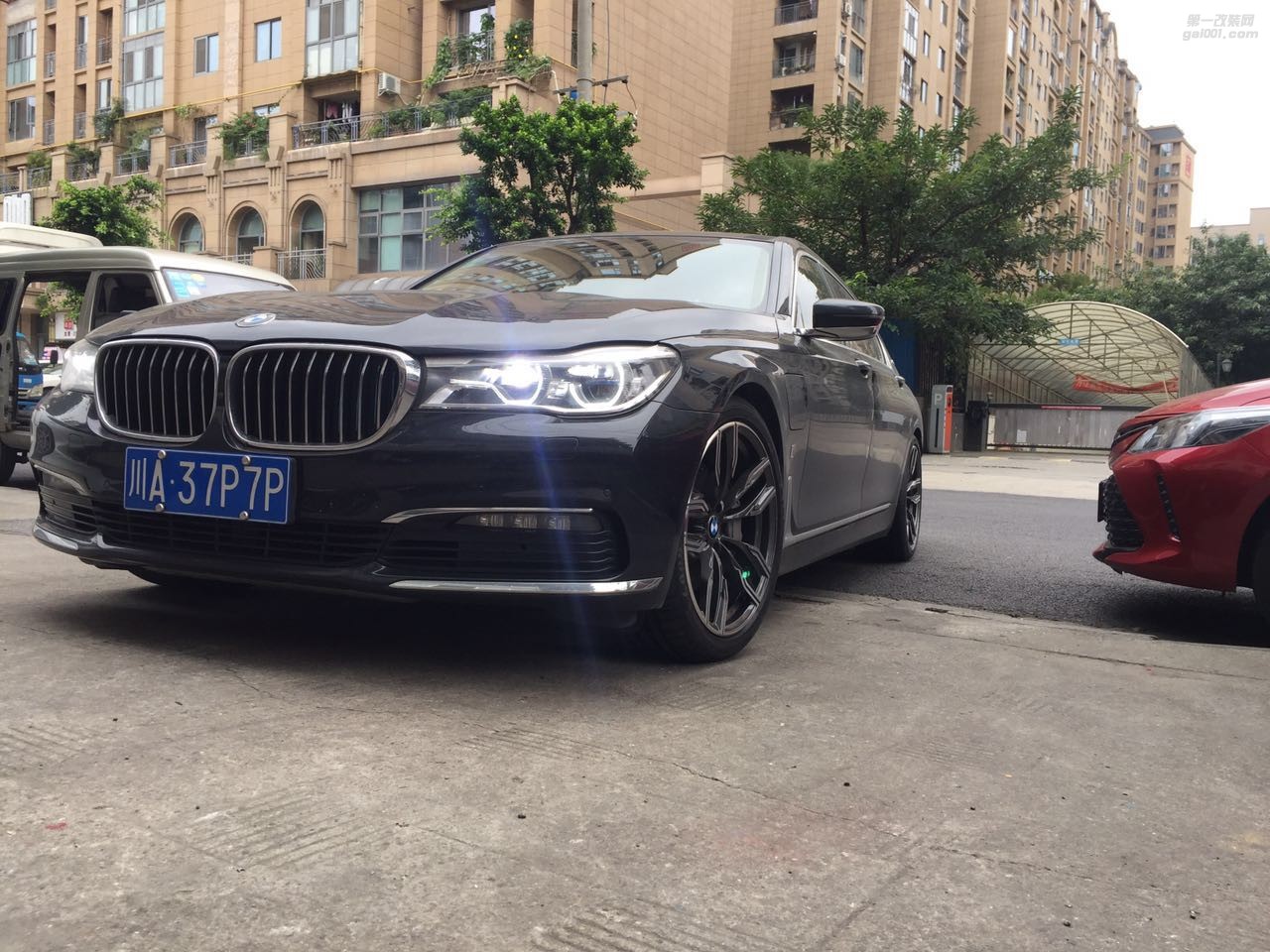 寶馬740LE 750 升級(jí)20寸760M原裝改裝鍛造輪轂