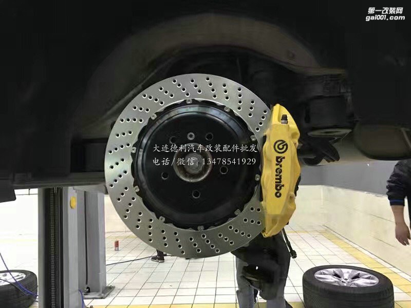 寶馬X5改裝BREMBO GT剎車套裝！