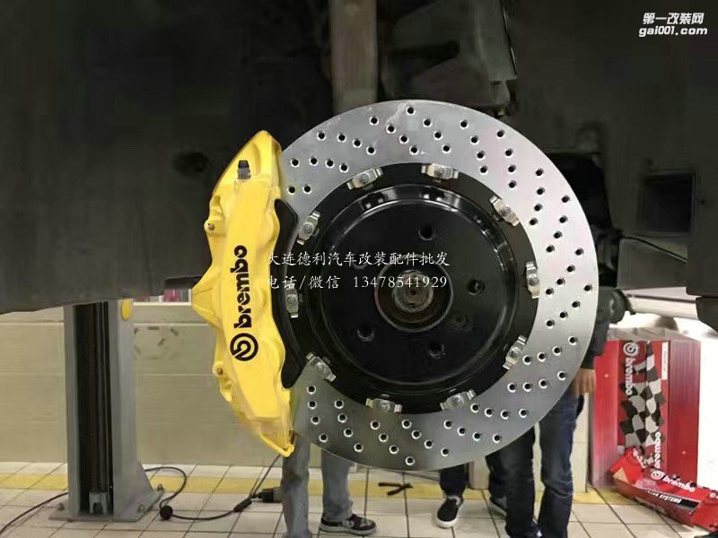 寶馬X5改裝BREMBO GT剎車套裝！