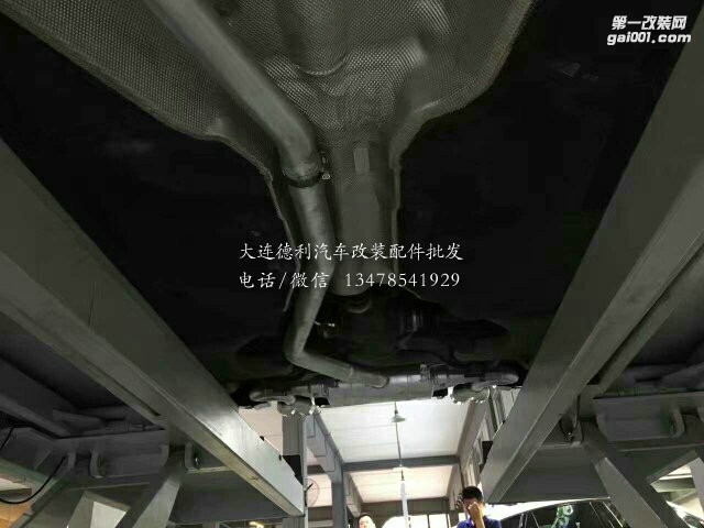 寶馬X6 改裝 德國Repose中尾段四出閥門排氣 閥門關(guān)閉，靜如原廠。閥門打開，聲浪高亢渾厚。自動模式，優(yōu)化低扭煩惱。