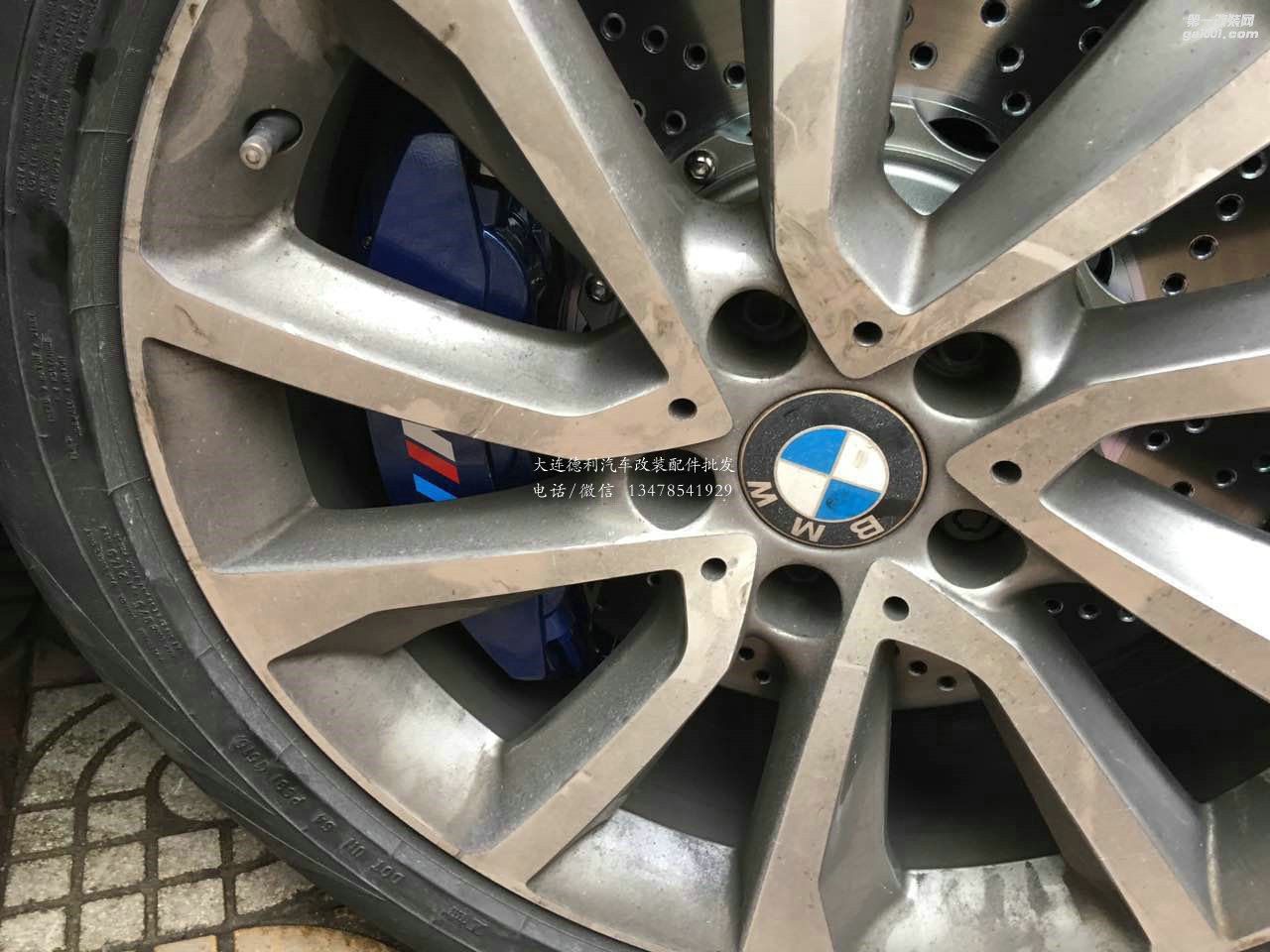 新款寶馬X6改裝升級M六活塞剎車套裝提升剎車效果
