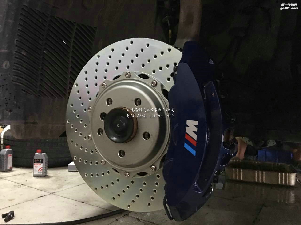 新款寶馬X6改裝升級M六活塞剎車套裝提升剎車效果