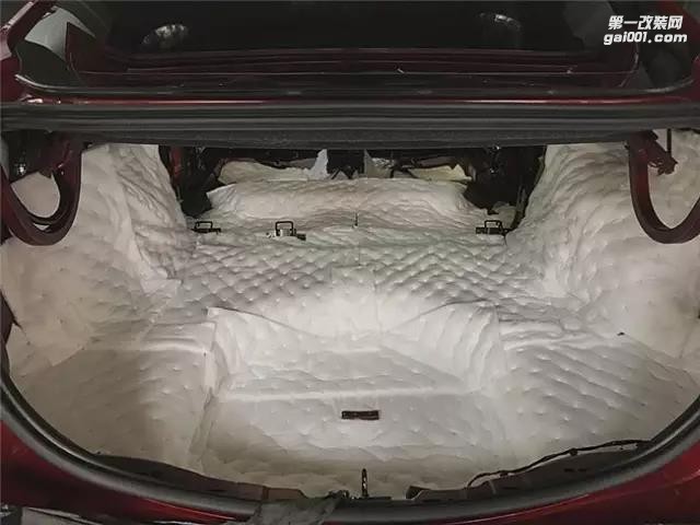 清遠(yuǎn)汽車音響改裝——福特蒙迪歐歌劇世家U3音響改裝