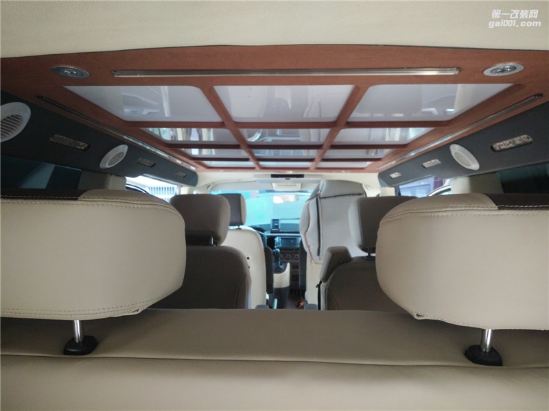 大眾T6商務車改裝--西安漢楓房車
