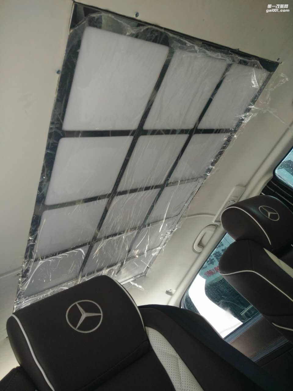 大眾T6商務車改裝--西安漢楓房車