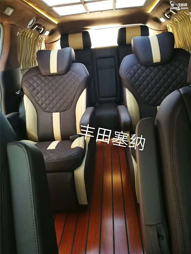 豐田塞納航空座椅改裝--西安漢楓房車(chē)