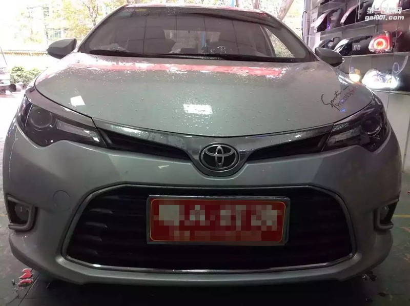 廣州汽車(chē)改燈 豐田雷凌大燈改氙氣燈雙光透鏡-案例分享