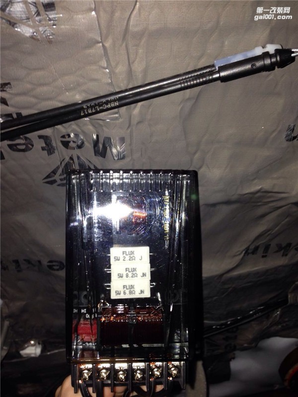 清遠(yuǎn)汽車音響改裝——傳祺GS8音響改裝佛倫詩FS260套裝喇叭