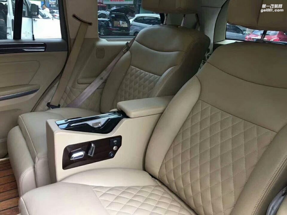 奔馳GL450商務車改裝