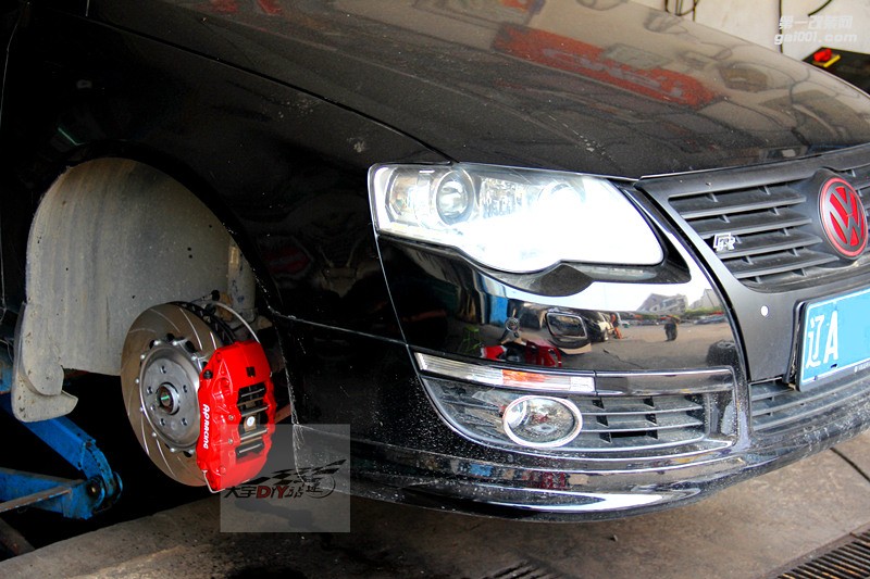 大宇車迷站 邁騰B6 改裝升級AP9040剎車和后輪加大盤