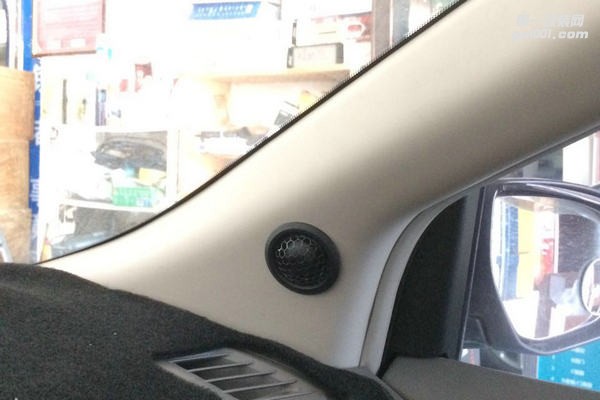 清遠(yuǎn)汽車音響改裝——日產(chǎn)軒逸汽車音響改裝歌劇世家IS262喇叭