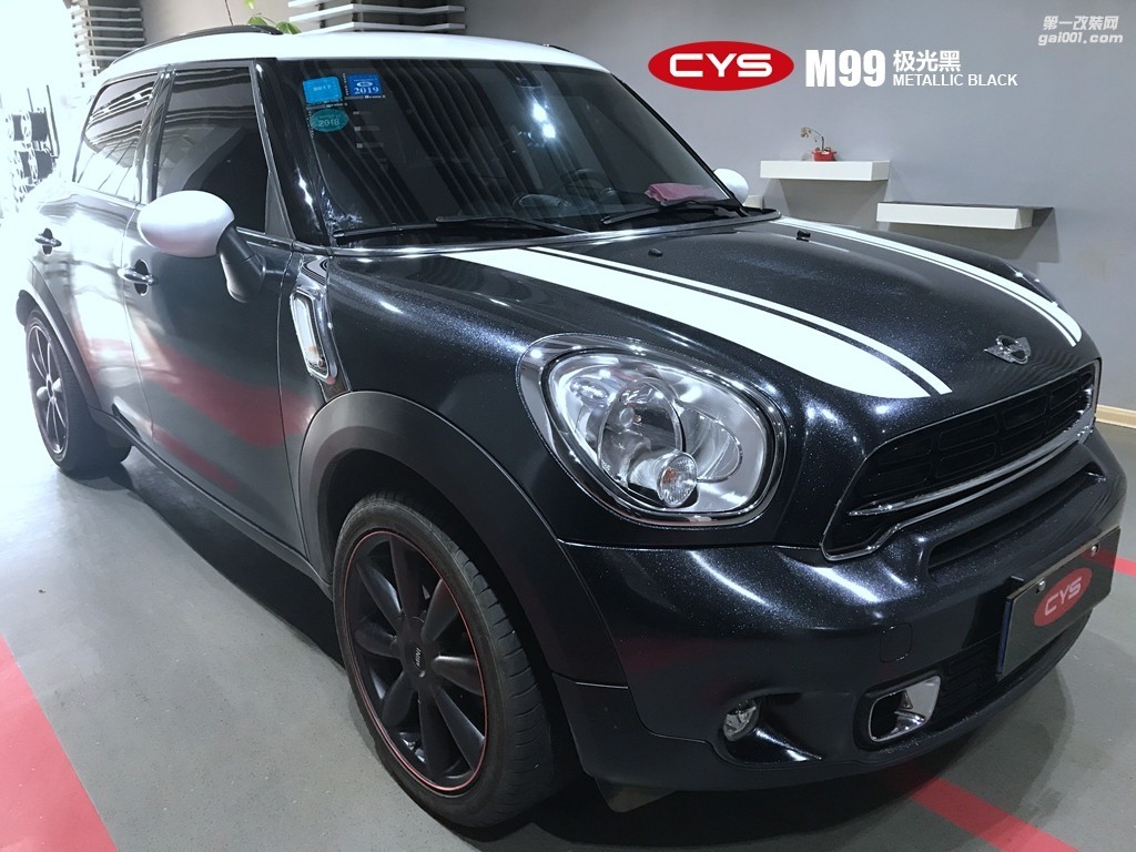 四川成都車衣裳MINI極光黑M99車身改色貼膜