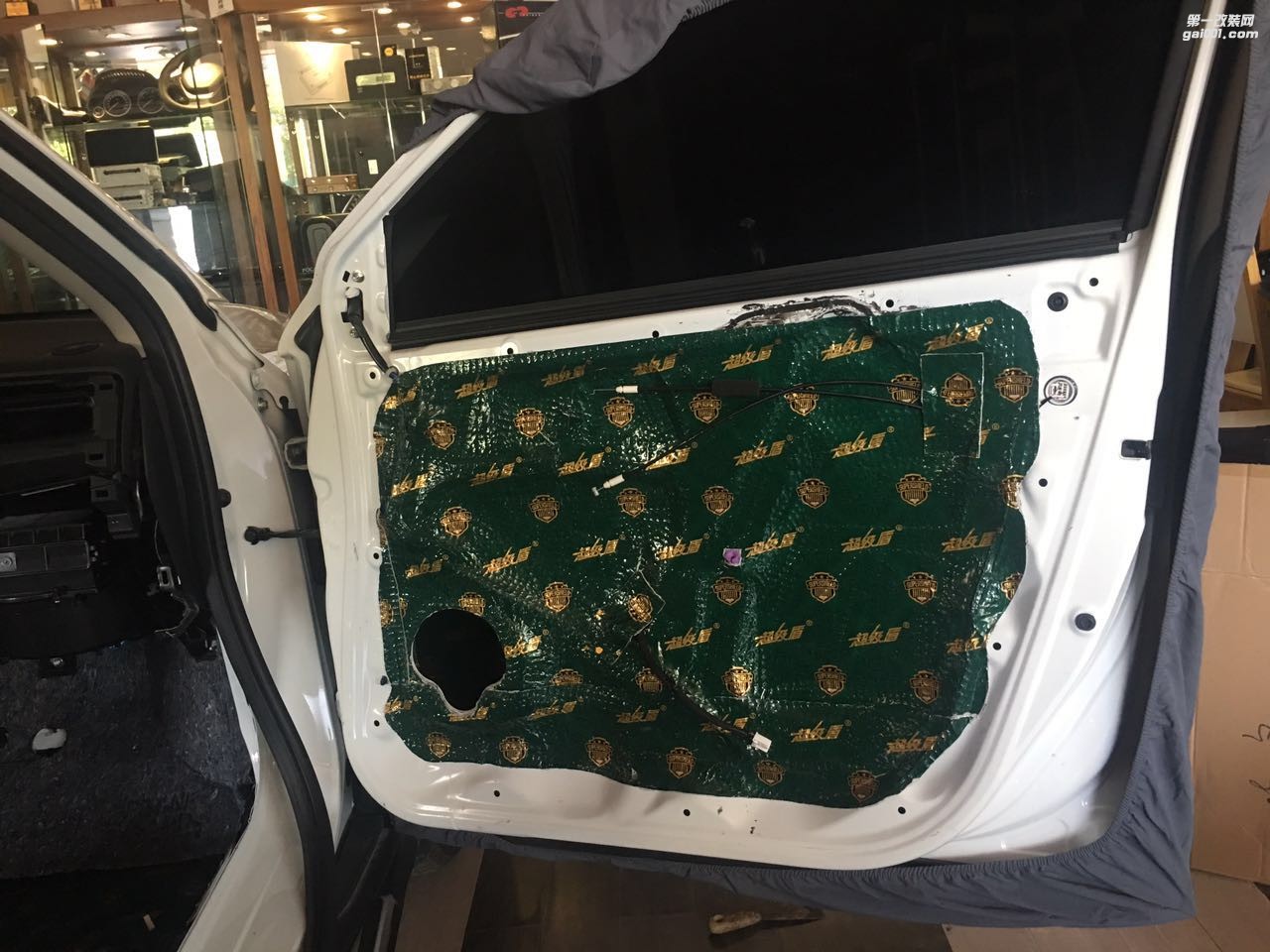 開最“靜”愛車，行快樂旅程汕頭本田繽智全車隔音降噪告別噪聲非靜不可汕頭市星悅汽車音響改裝汽車降噪