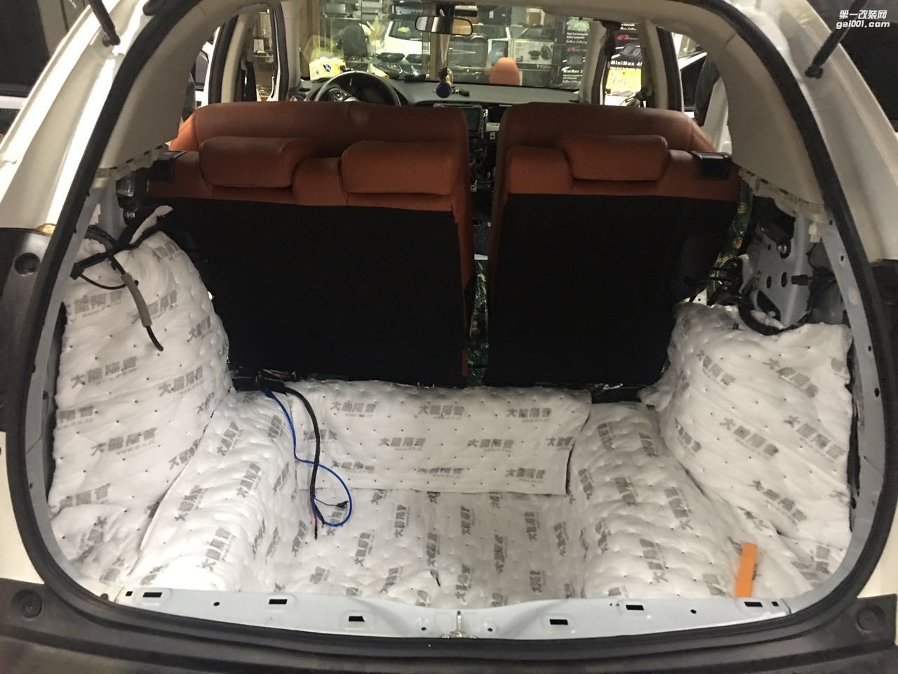 開最“靜”愛車，行快樂旅程汕頭本田繽智全車隔音降噪告別噪聲非靜不可汕頭市星悅汽車音響改裝汽車降噪