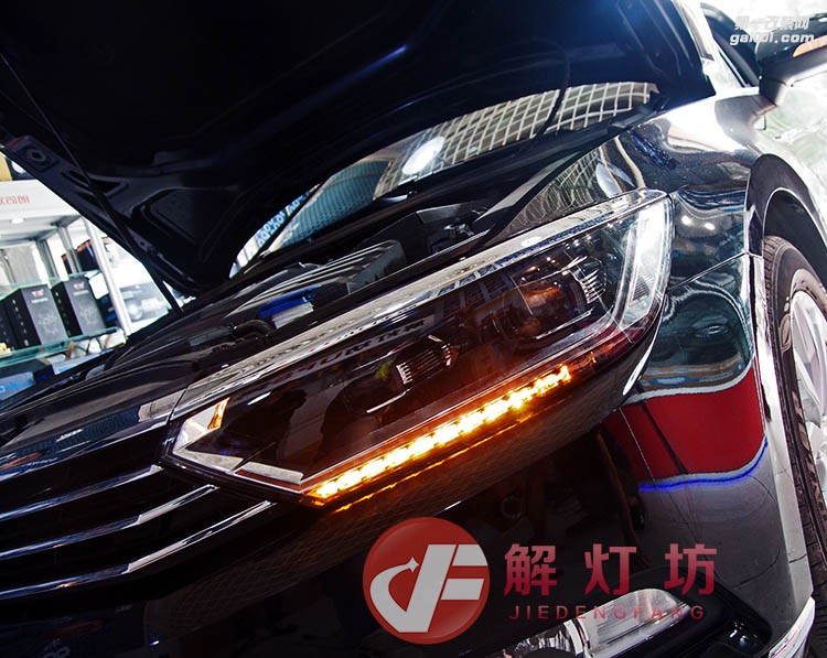 北京改燈店解燈坊邁騰升級(jí)高配時(shí)宇大燈總成