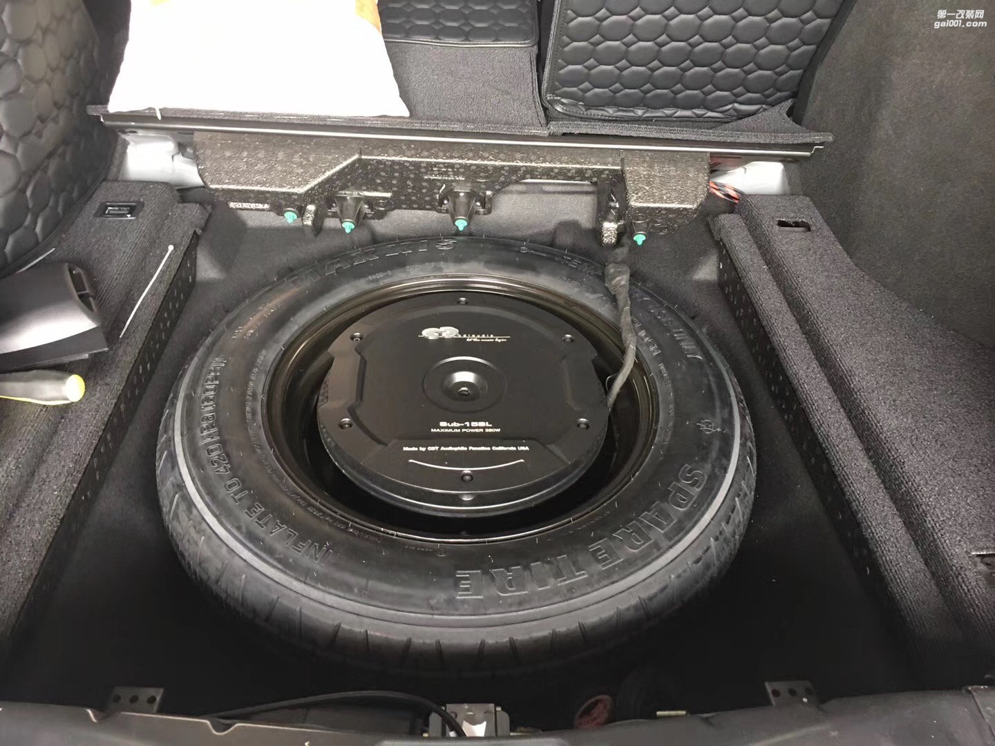 汕頭市星悅汽車(chē)音響本田冠道簡(jiǎn)單升級(jí)音響音質(zhì)輕輕松松提升2倍讓原車(chē)音響系統(tǒng)