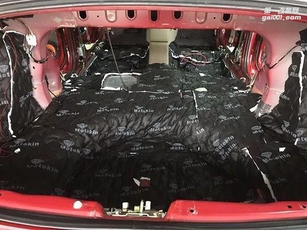 三菱翼神清遠(yuǎn)至上汽車音響改裝 美特靜全車隔音配合歌劇世家音響打造迷人聲線