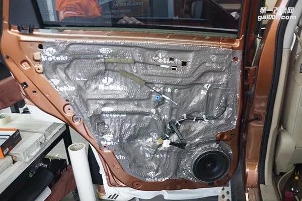 日產(chǎn)奇駿清遠(yuǎn)至上汽車音響改裝 英國(guó)正弦波完美組合魅力綻放