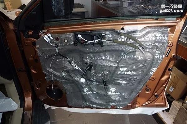 日產(chǎn)奇駿清遠(yuǎn)至上汽車音響改裝 英國(guó)正弦波完美組合魅力綻放