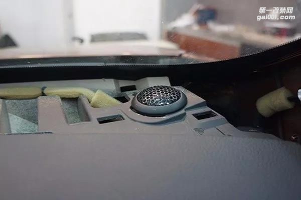 日產(chǎn)奇駿清遠(yuǎn)至上汽車音響改裝 英國(guó)正弦波完美組合魅力綻放