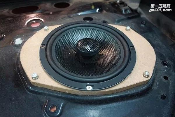 本田雅閣清遠(yuǎn)至上汽車音響改裝 歌劇世家、英國正弦波觸享個性魅力音樂