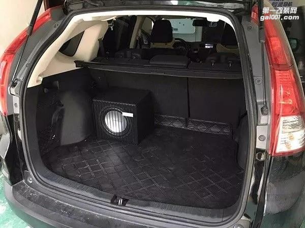 本田CRV邂逅歌劇世家 迸發(fā)出不一樣的音樂激情清遠至上汽車音響改裝