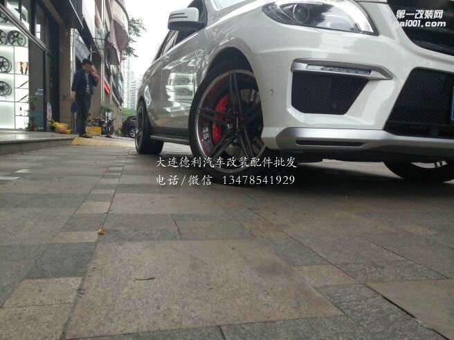 奔馳ML改裝AMG套裝改裝布雷博GT6活塞鮑魚剎車