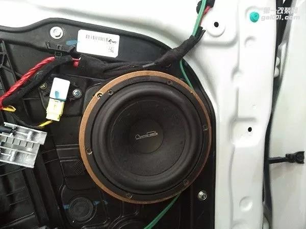 現(xiàn)代領(lǐng)動(dòng)清遠(yuǎn)至上汽車音響改裝系統(tǒng)滿血復(fù)活，發(fā)燒音質(zhì)應(yīng)運(yùn)而生！