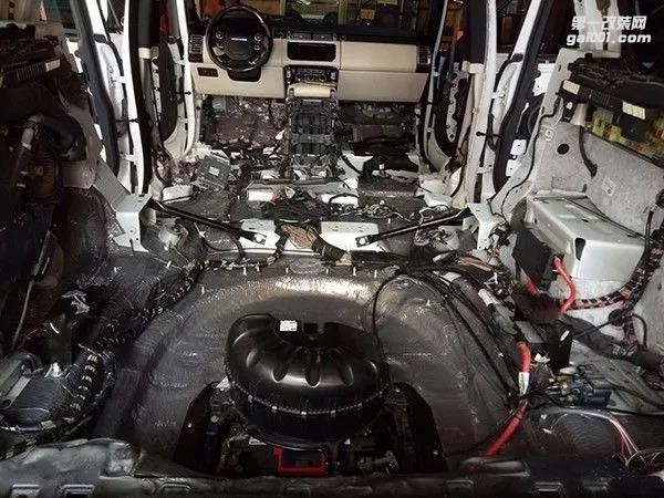 改造靜謐大空間，清遠汽車音響改裝路虎攬勝升級全車美特靜環(huán)保隔音！