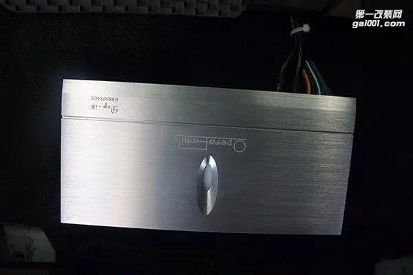 “時(shí)尚聲學(xué)”，讓音樂點(diǎn)亮世界。清遠(yuǎn)至上汽車音響改裝豐田RAV4歌劇世家