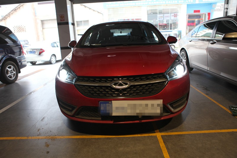 柳州哪里有車燈升級(jí)店？專業(yè)改車燈，車燈不亮找振翔，艾瑞澤5升級(jí)透鏡