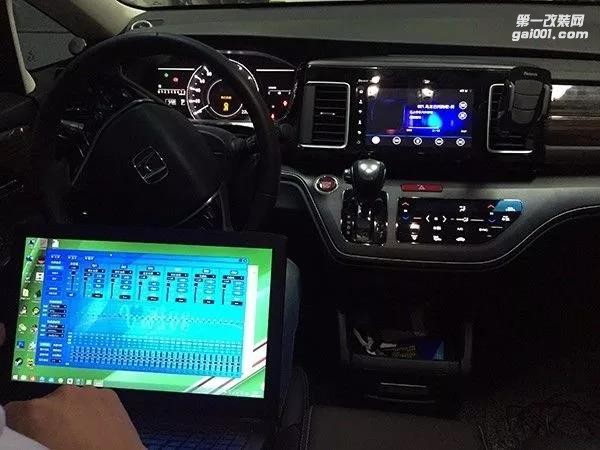 你和無損音質之間還差一套歌劇世家音響 本田艾力紳清遠至上汽車音響改裝