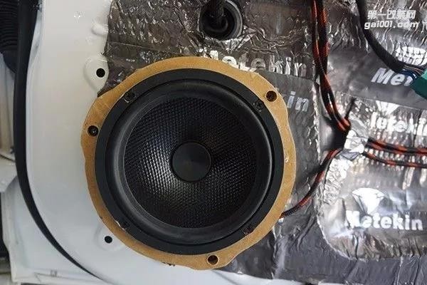 福特福睿斯清遠(yuǎn)至上汽車音響改裝 英國正弦波給你真正的無損改裝體驗(yàn)