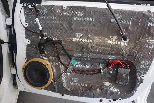 福特福睿斯清遠(yuǎn)至上汽車音響改裝 英國正弦波給你真正的無損改裝體驗(yàn)